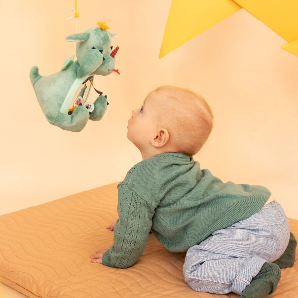 Lilliputiens aktivitetsleksak, Joe spegel, tittut