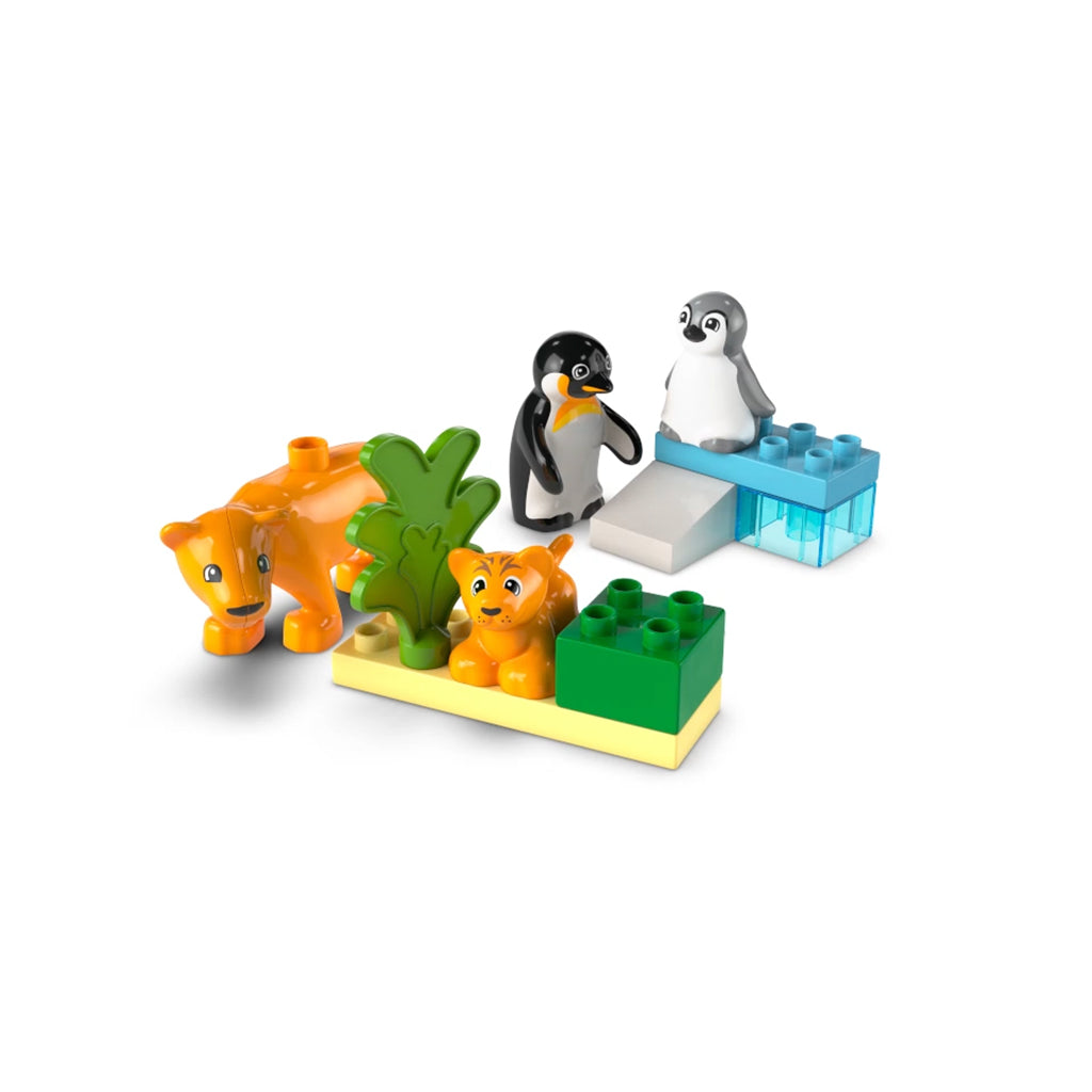 LEGO® DUPLO® Town, Vilda djurfamiljer: pingviner och lejon