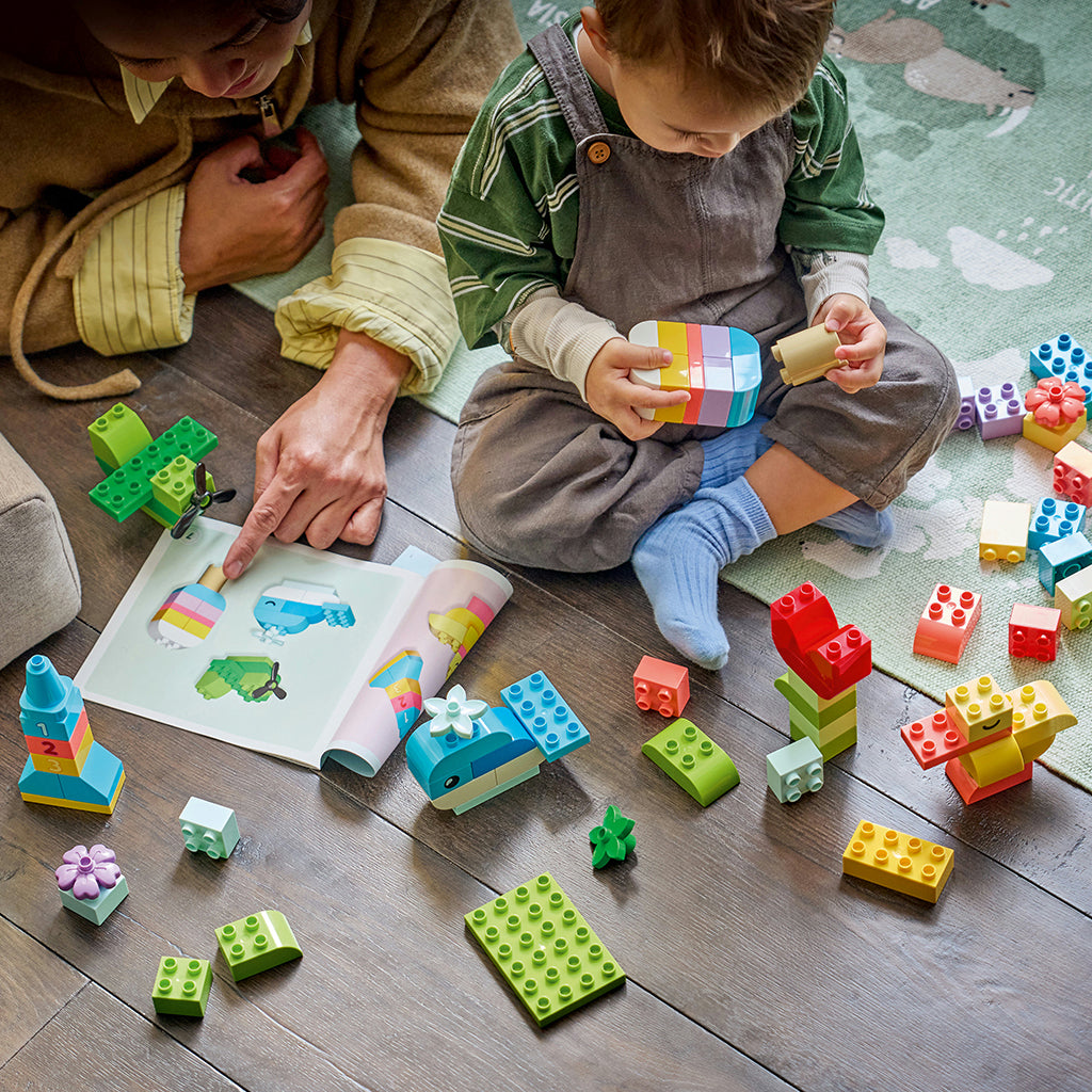 LEGO® DUPLO® Classic Färgglad kreativ låda