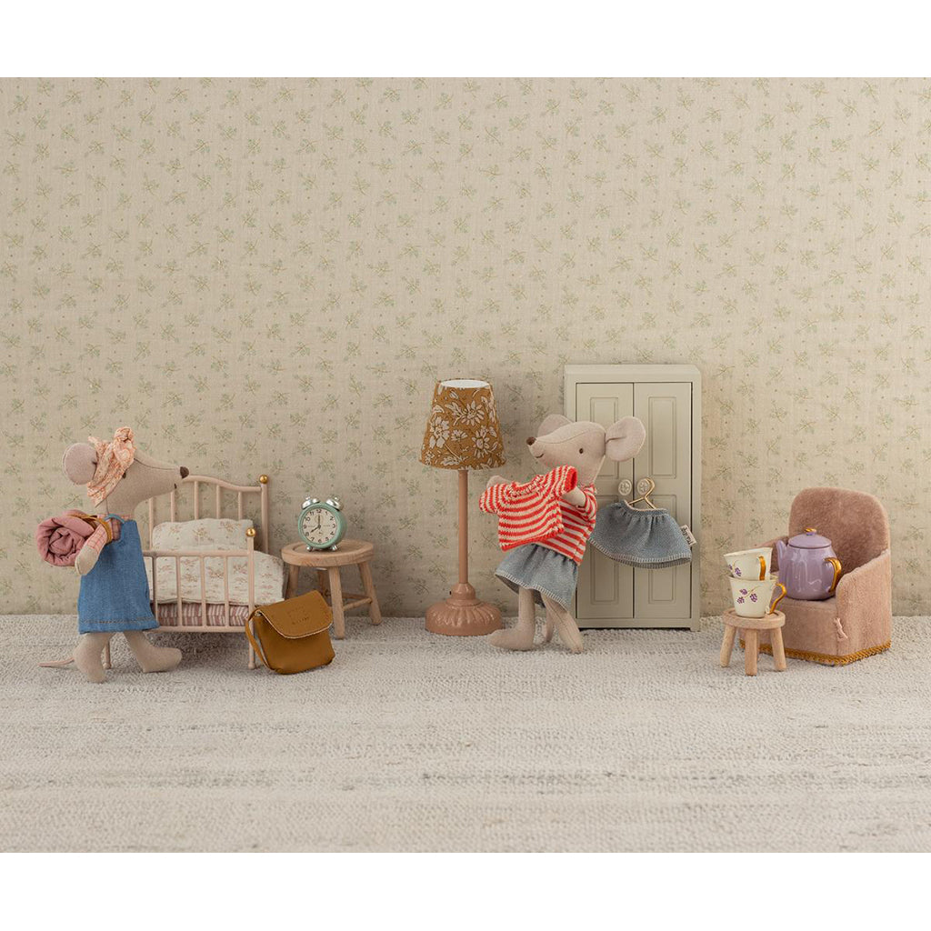 Maileg fällbar stol för möss - Puder