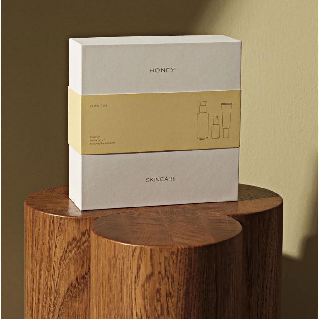 GLOW TRIO PRESENTASK