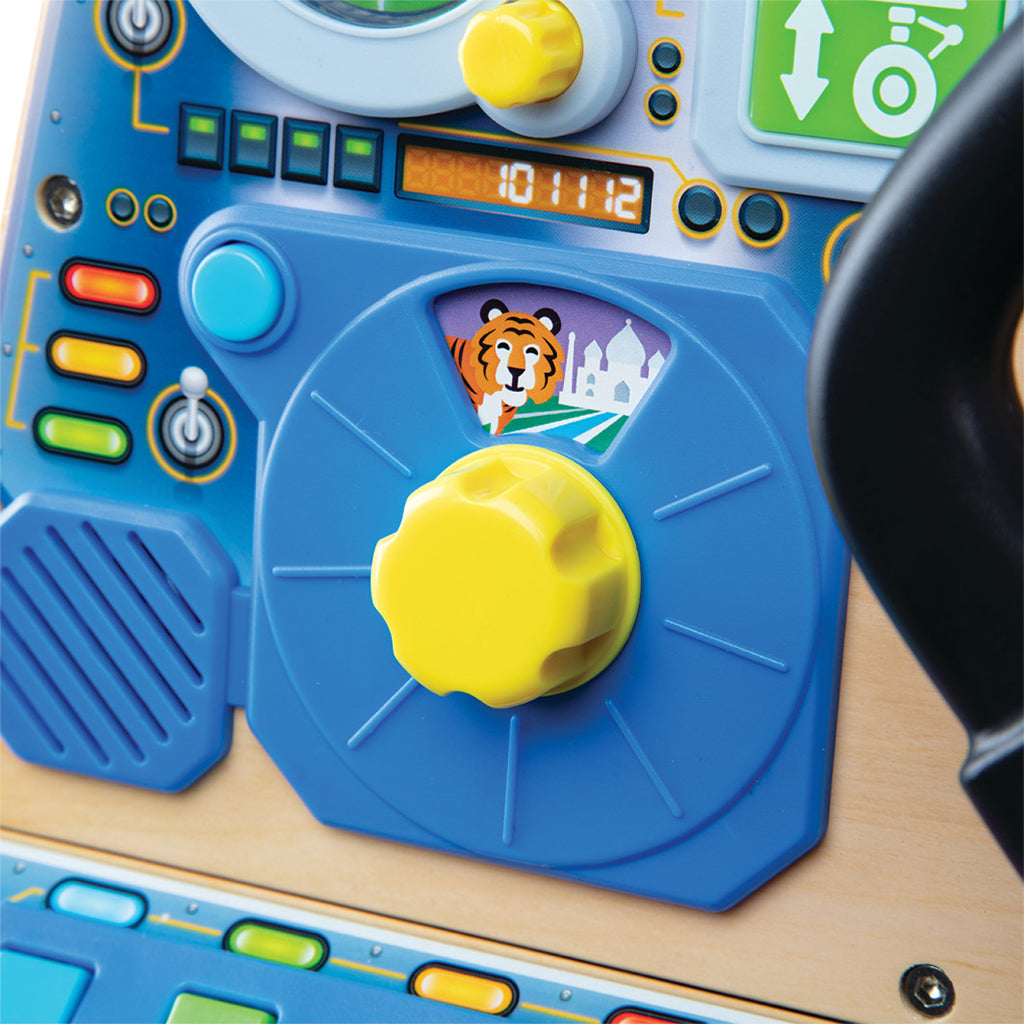 Melissa & Doug, Interaktivt Cockpit
