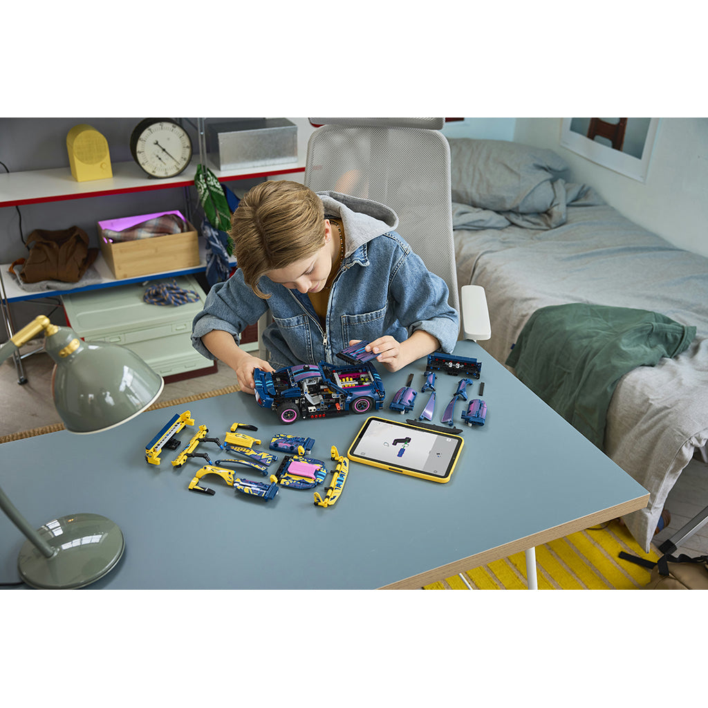 LEGO® Technic Specialdesignad Ford Mustang GT-bil