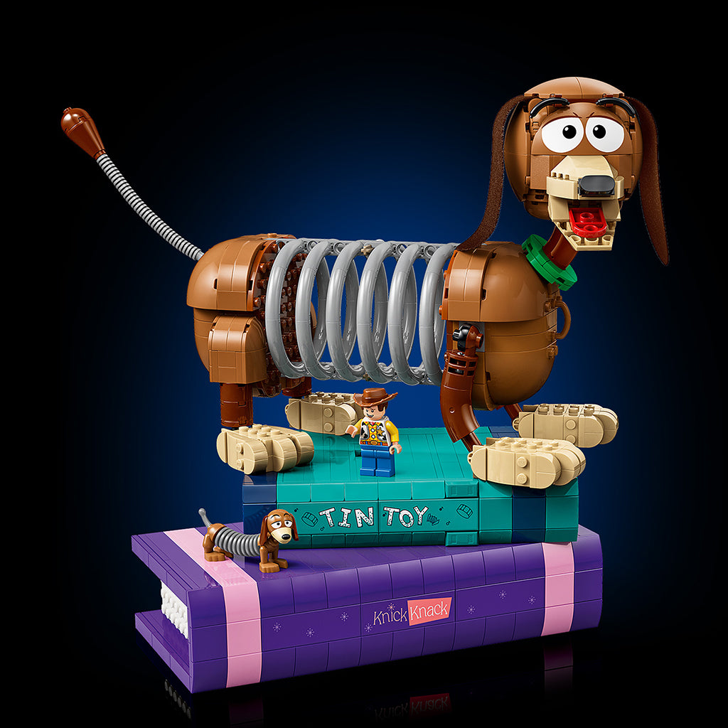 LEGO® Disney™ och Pixar Toy Story bokstöd med hunden Slinky