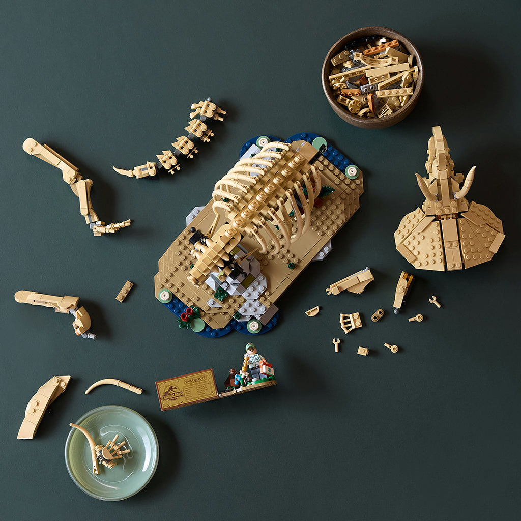 LEGO® Jurassic World Dinosauriefossil: Triceratops 77985
