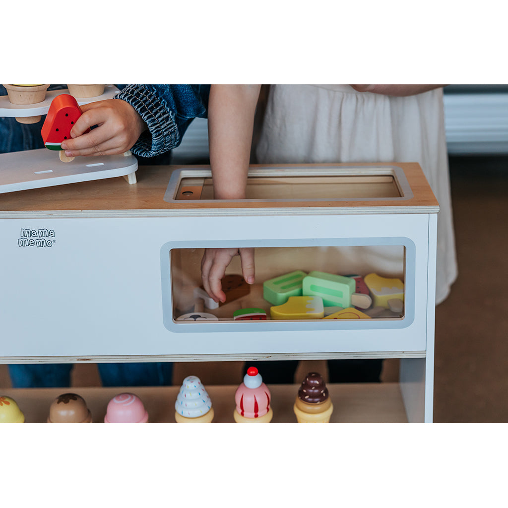 Mamamemo isbutik med frys (utan lekmat)