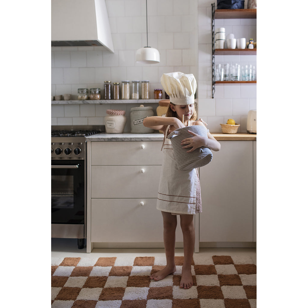 Lorena Canals tvättbar matta, Tiles Toffee – tillgänglig i flera storlekar.
