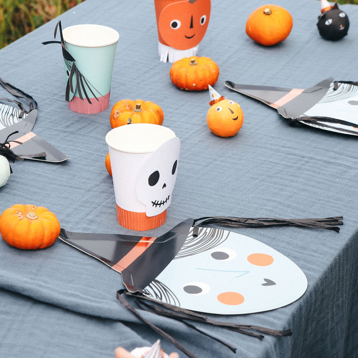 Meri Meri papperstallrikar, Halloween häxa med hår - 8 st.