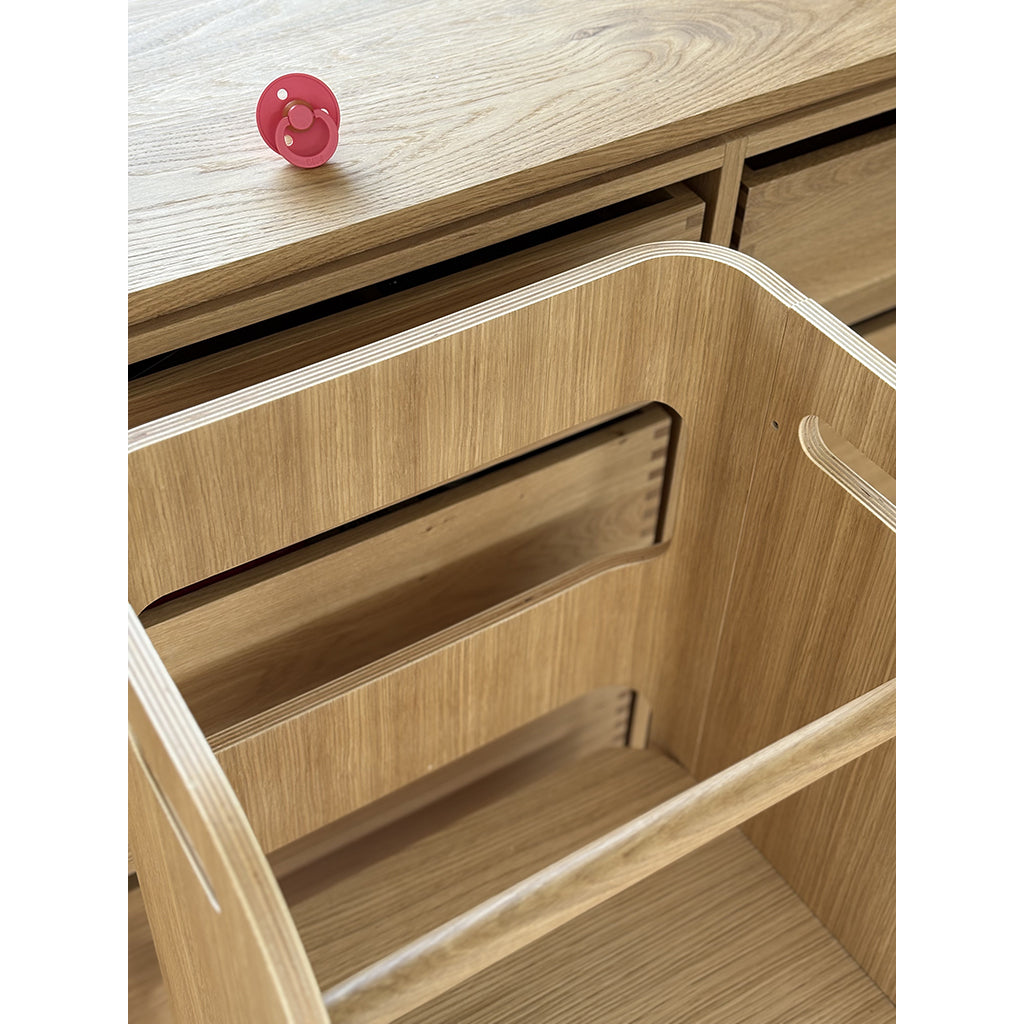 Curve-Lab, Lärotorn, Birk med yta av ekträ