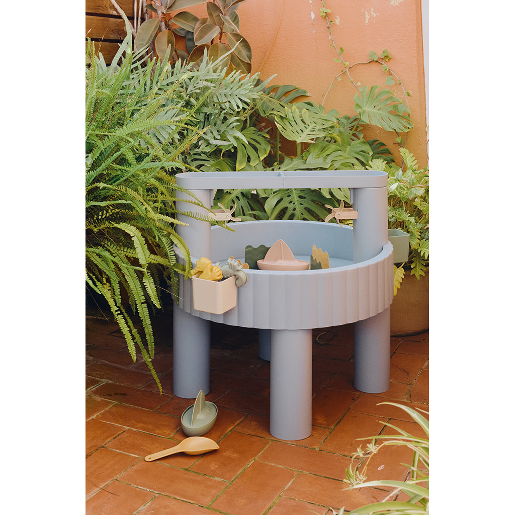 Liewood Sepp aktivitetsbord, sand- och vandleksak – Beach blue multi mix