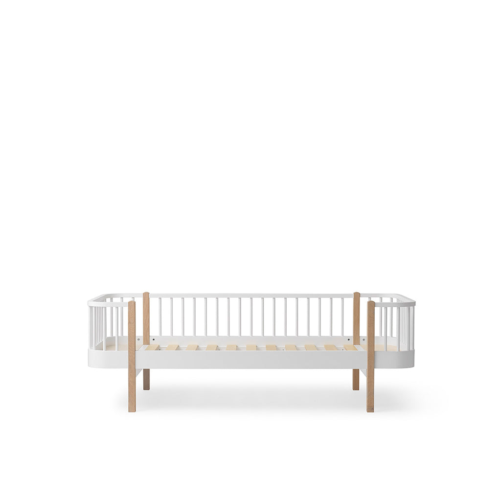Oliver Furniture, Wood Original, bäddsoffa – vit/ek