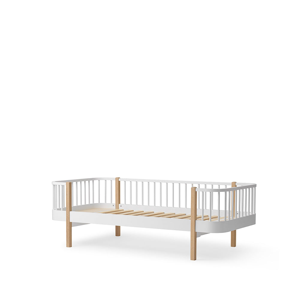 Oliver Furniture, Wood Original, bäddsoffa – vit/ek