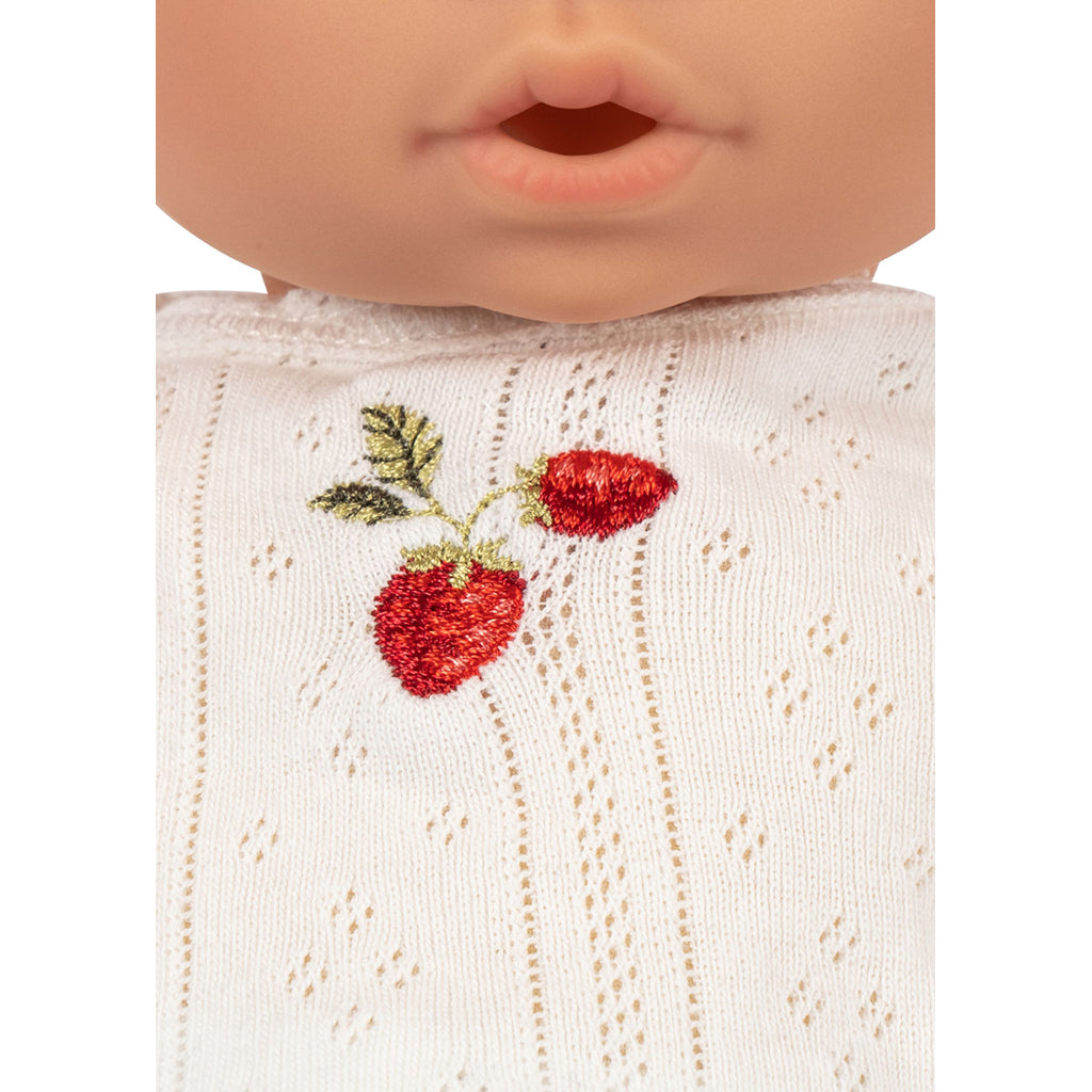 Konges Sløjd Coco docka och sittvagn i presentförpackning - exklusivt hos Lirum Larum Leg