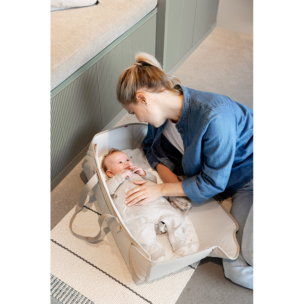 Voksi® Babylift Carry Me, Svart/Grädde