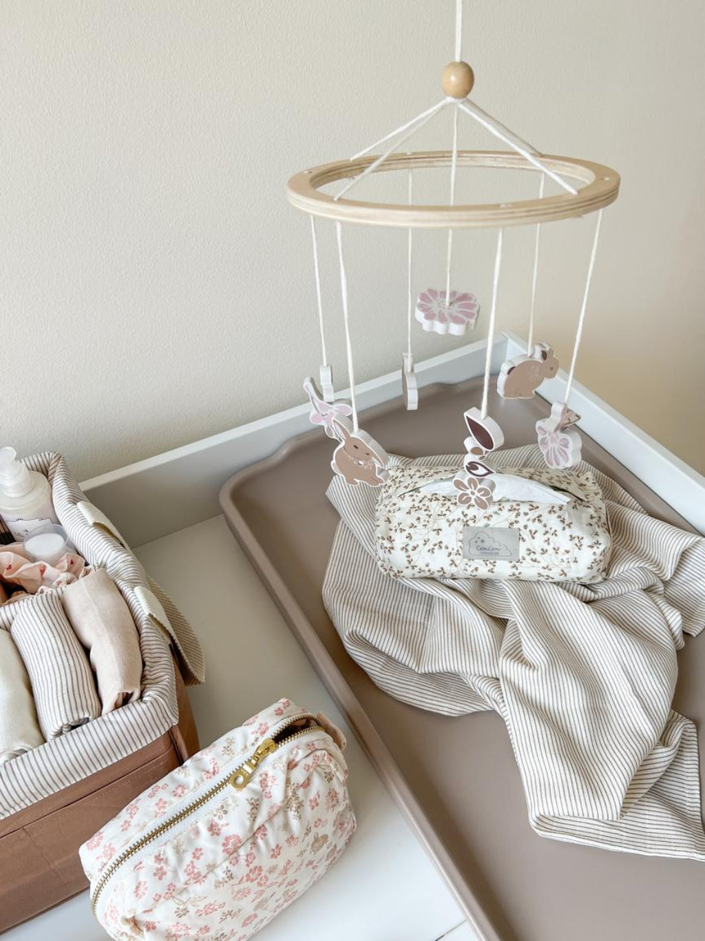 Cam Cam uro i træ, FSC 100% - Carousel