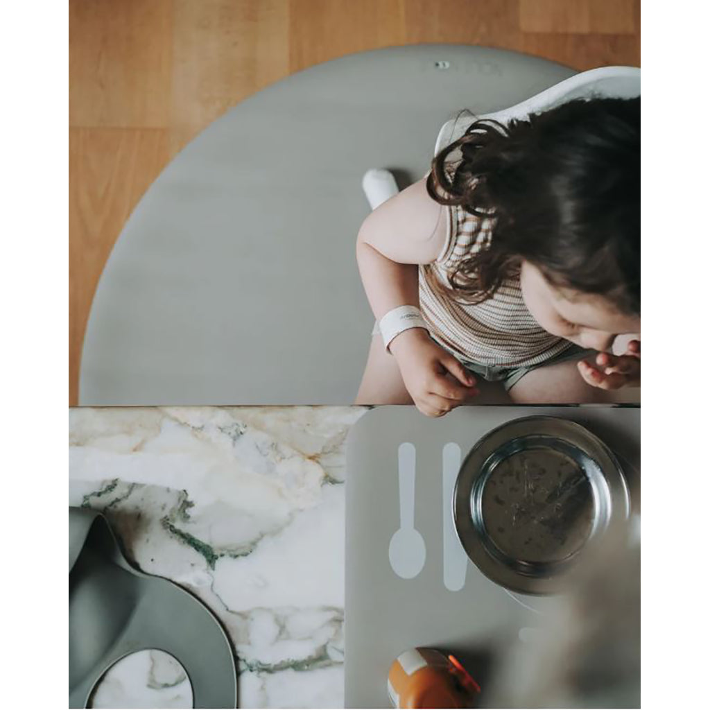 Noui Noui Golvmatta, stolunderlägg, rund – Olive Hazel