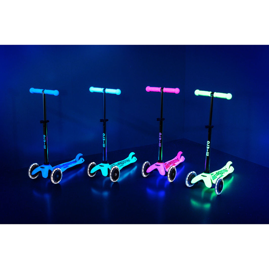 Micro Sparkcykel, Mini Deluxe Glow LED Plus - Frosty Pink