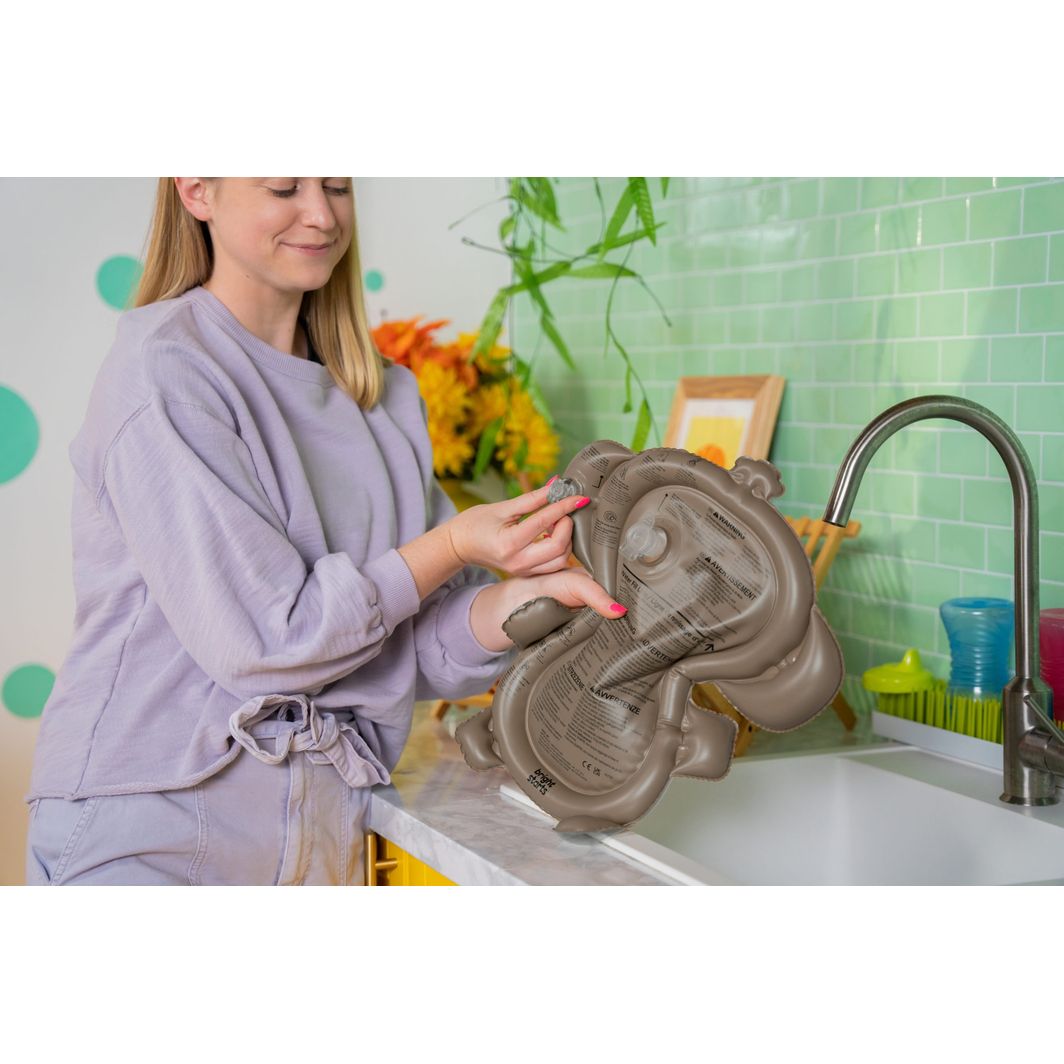 BRIGHT STARTS Bright Starts Hungry Monkey™ aktivitetsmatta med vatten