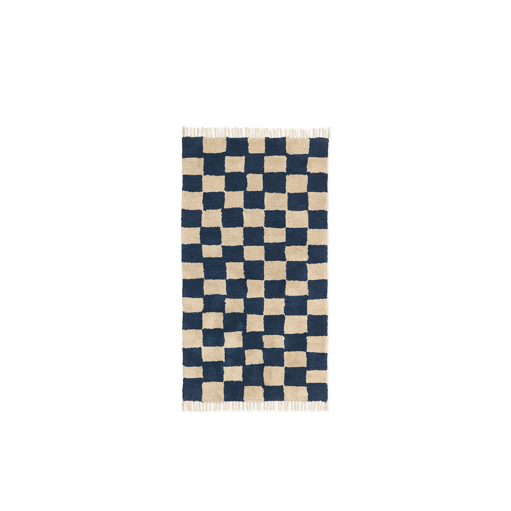 ferm Living matta, Mara washable Rug, Deep blue/warm sand – 80 x 150 cm