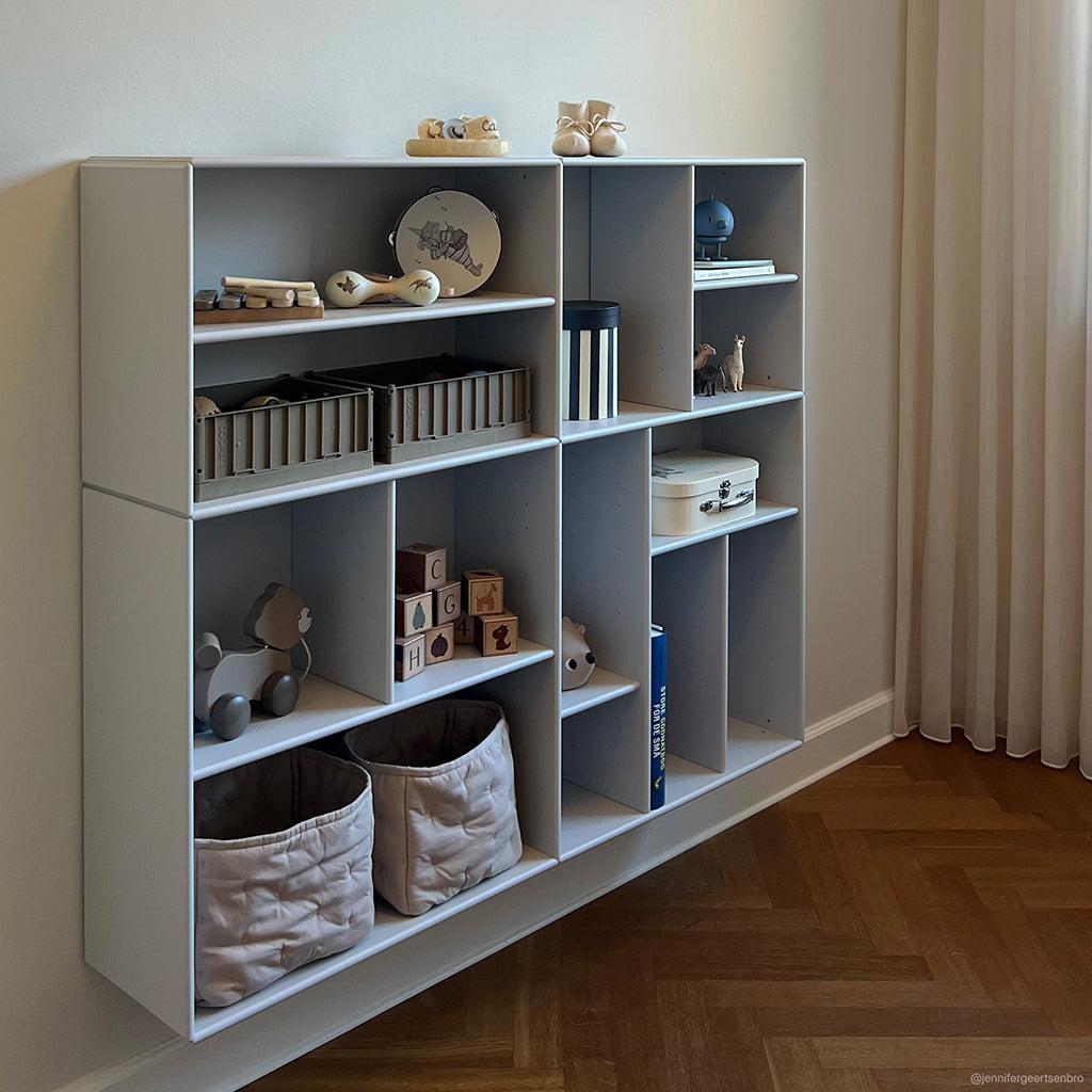 By Aulum Helena vägghylla, 117x97 cm – Mushroom