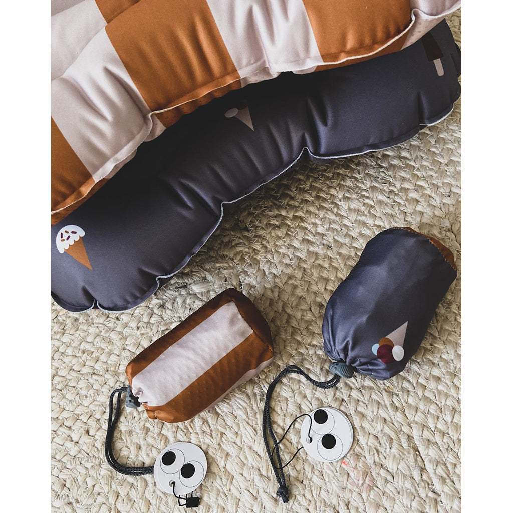 Noui Noui Have a seat, Uppblåsbar sittdyna för barn – Ice cream anthracite