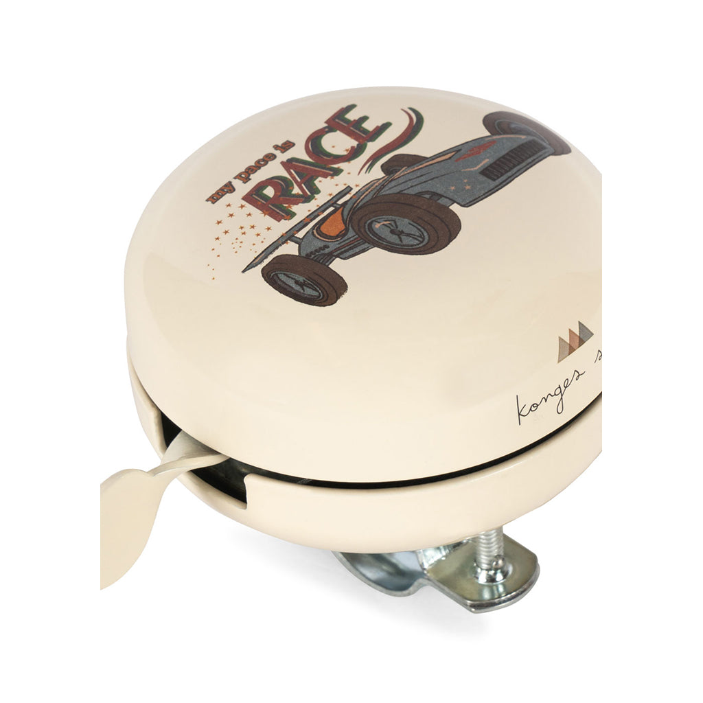 Konges Sløjd ringklocka, Race