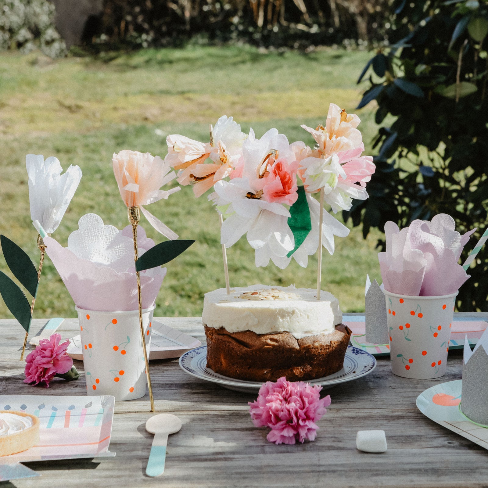 Meri Meri papperstallrikar, Birthday cake - 8 st