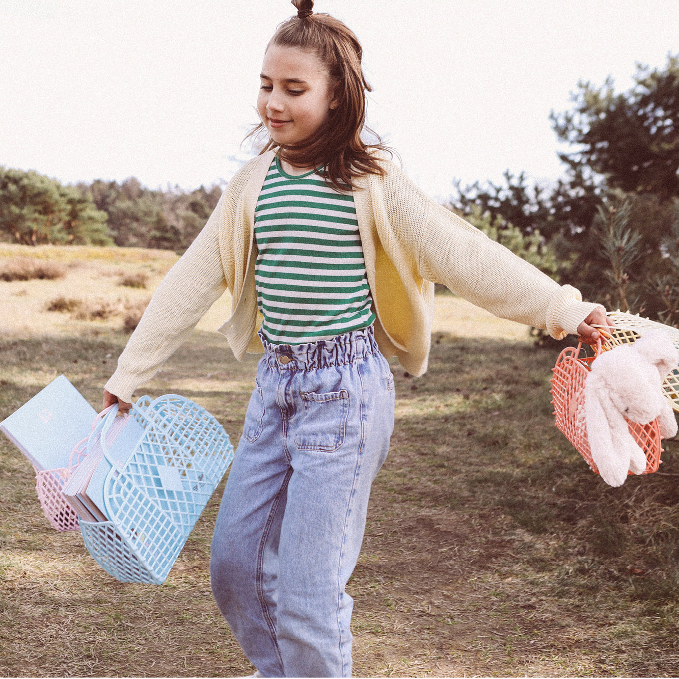 Sun Jellies Retro basket, large - Rosa