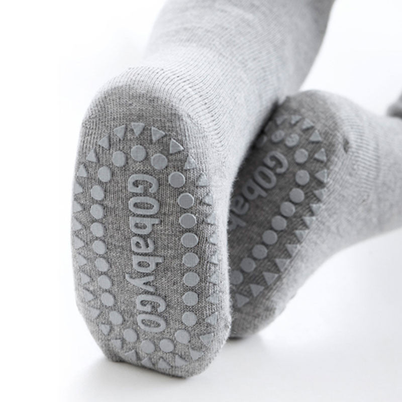 GoBabyGo kravlstrumpbyxor med gummiduttar, gråmelange