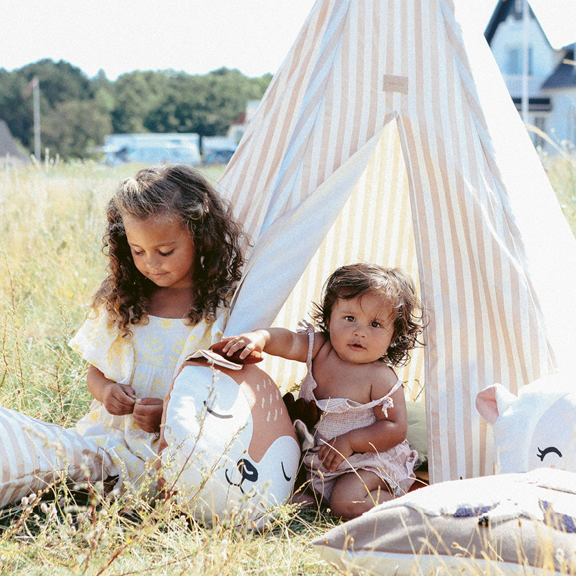 Skab magisk leg og hygge i haven med legetelte og tipier til børn