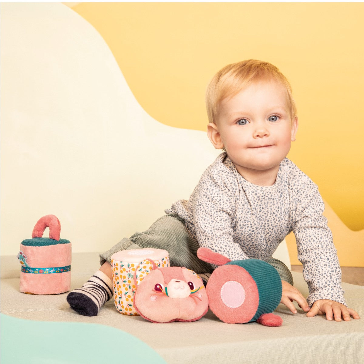 Lilliputiens Babyleksaker, Jeannie aktivitetsrulle