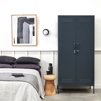 THE TWINNY IN SLATE BOX A