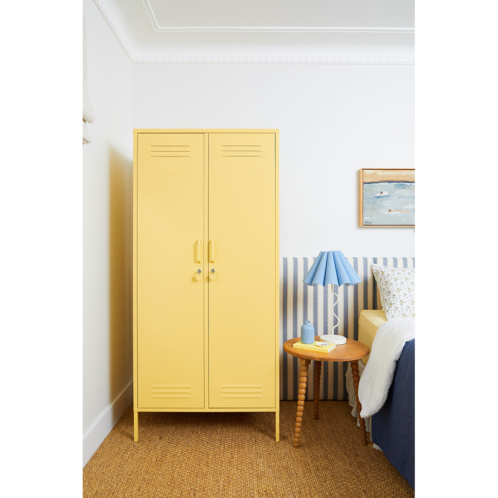 THE TWINNY IN BUTTER BOX A