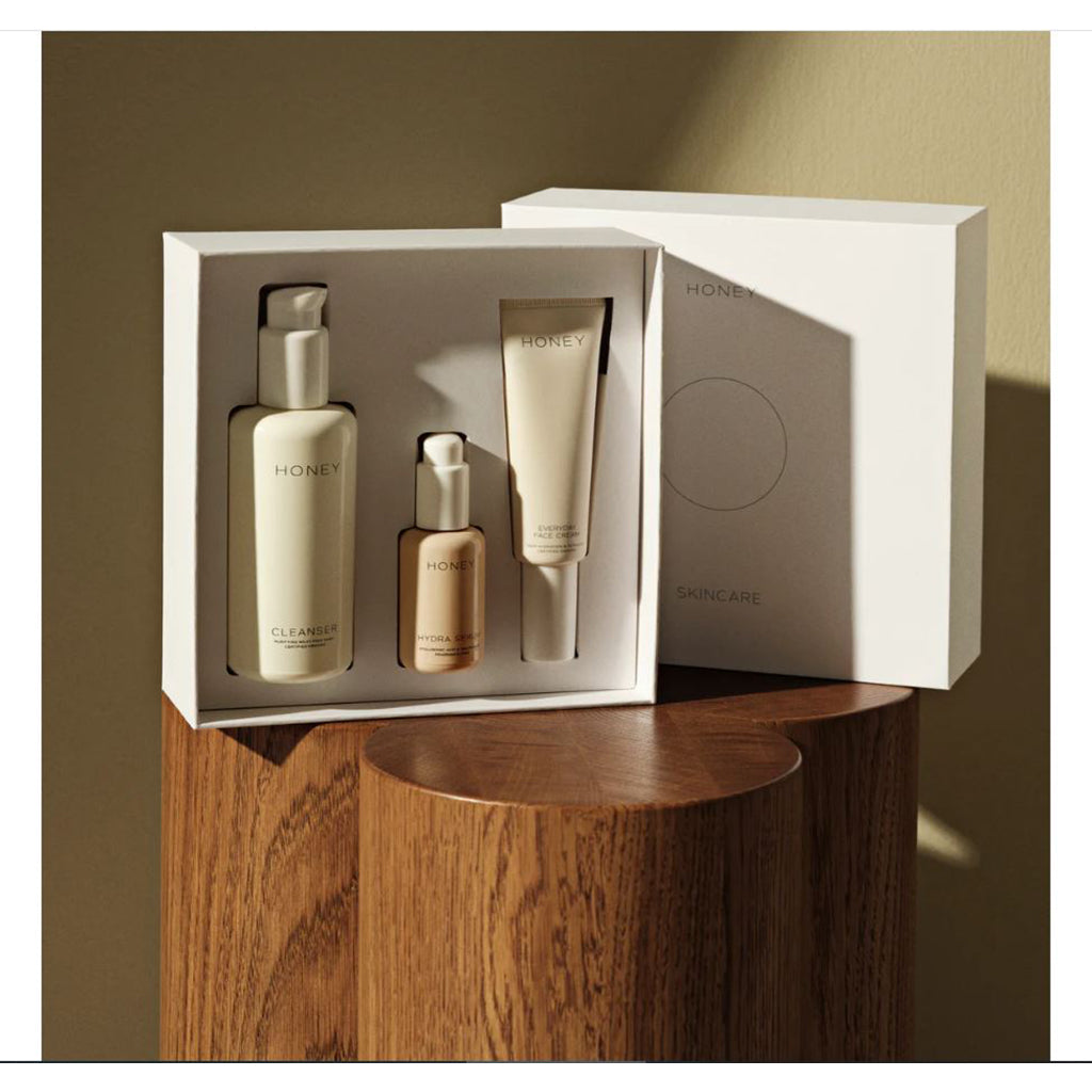 GLOW TRIO PRESENTASK