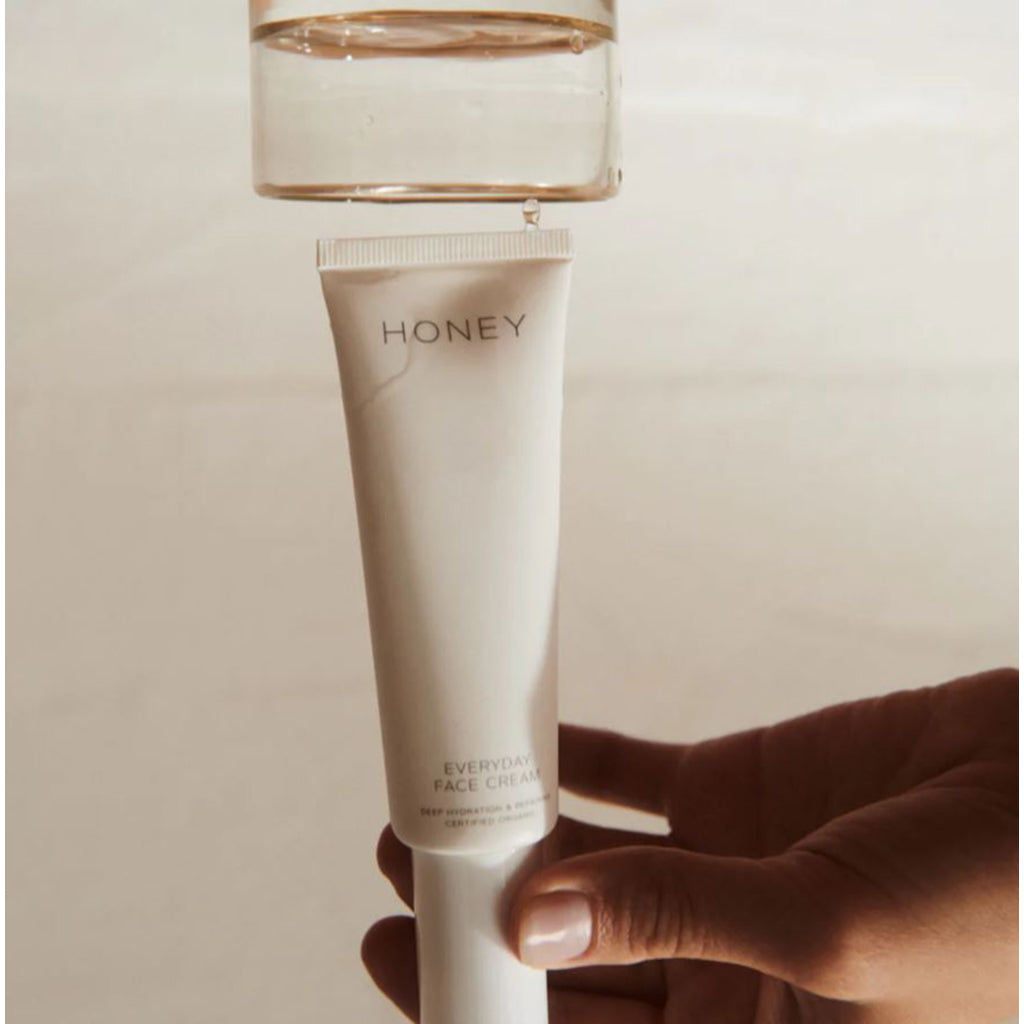 GLOW TRIO PRESENTASK