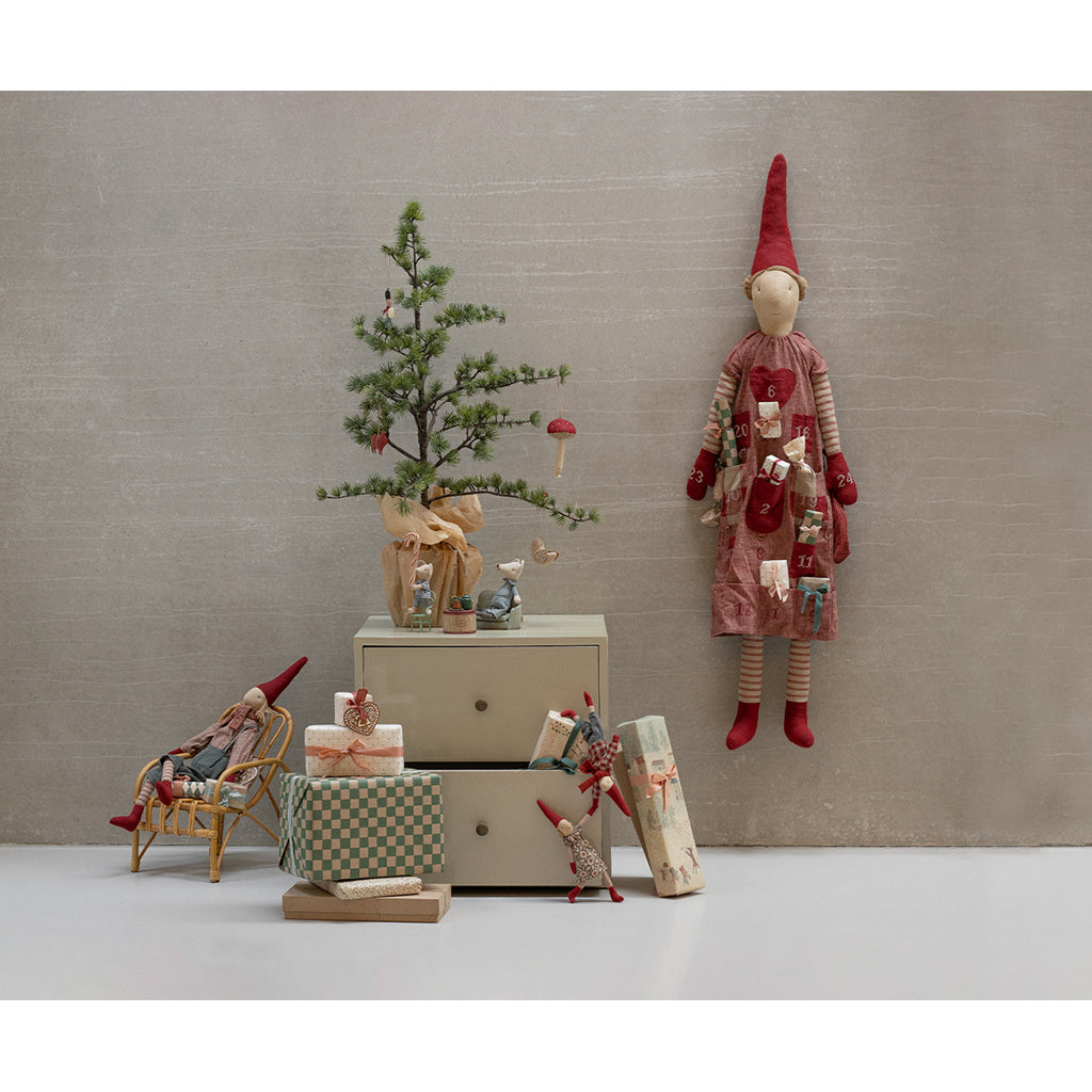Maileg Jul, Kalendernisse, 121 cm - Flicka