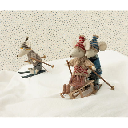 Maileg dockkläder till mor mus, Stickad tröja och mössa