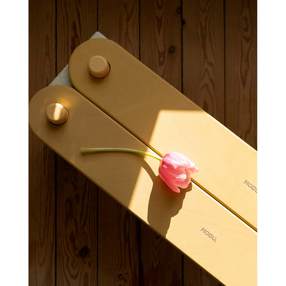 Modu Beams, balansbana i trä, aktivitetsleksak - Sand grey/ Honey yellow