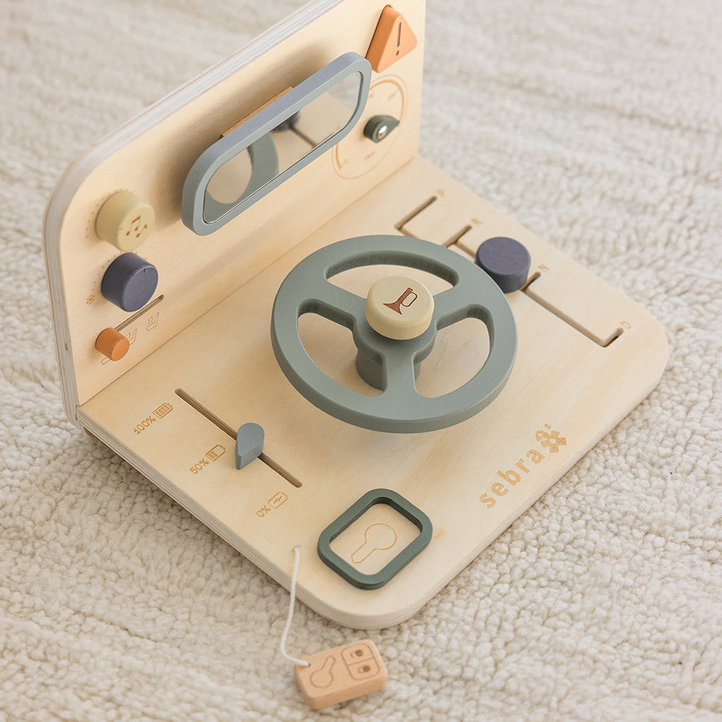 Sebra Aktivitetsbräda i trä, Bil