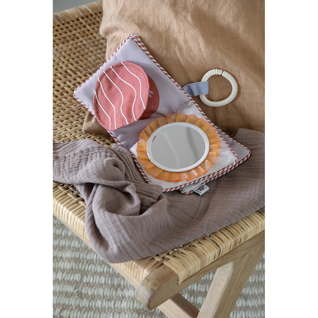 Sebra aktivitetsbok, tyg - Teeny Toes