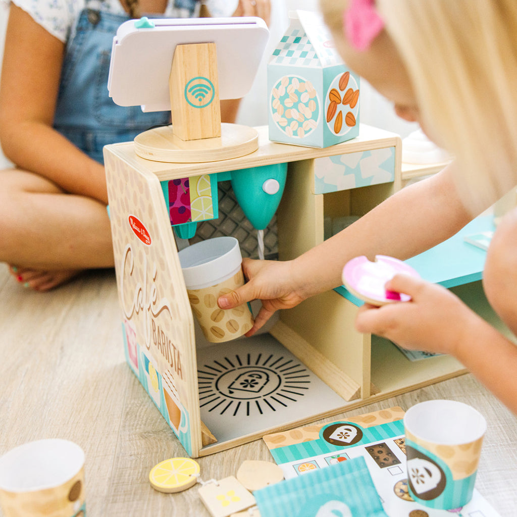 Melissa &amp; Doug Träleksak, Barista Kaffebar - 35 delar
