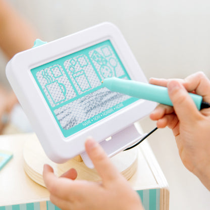 Melissa &amp; Doug Träleksak, Barista Kaffebar - 35 delar