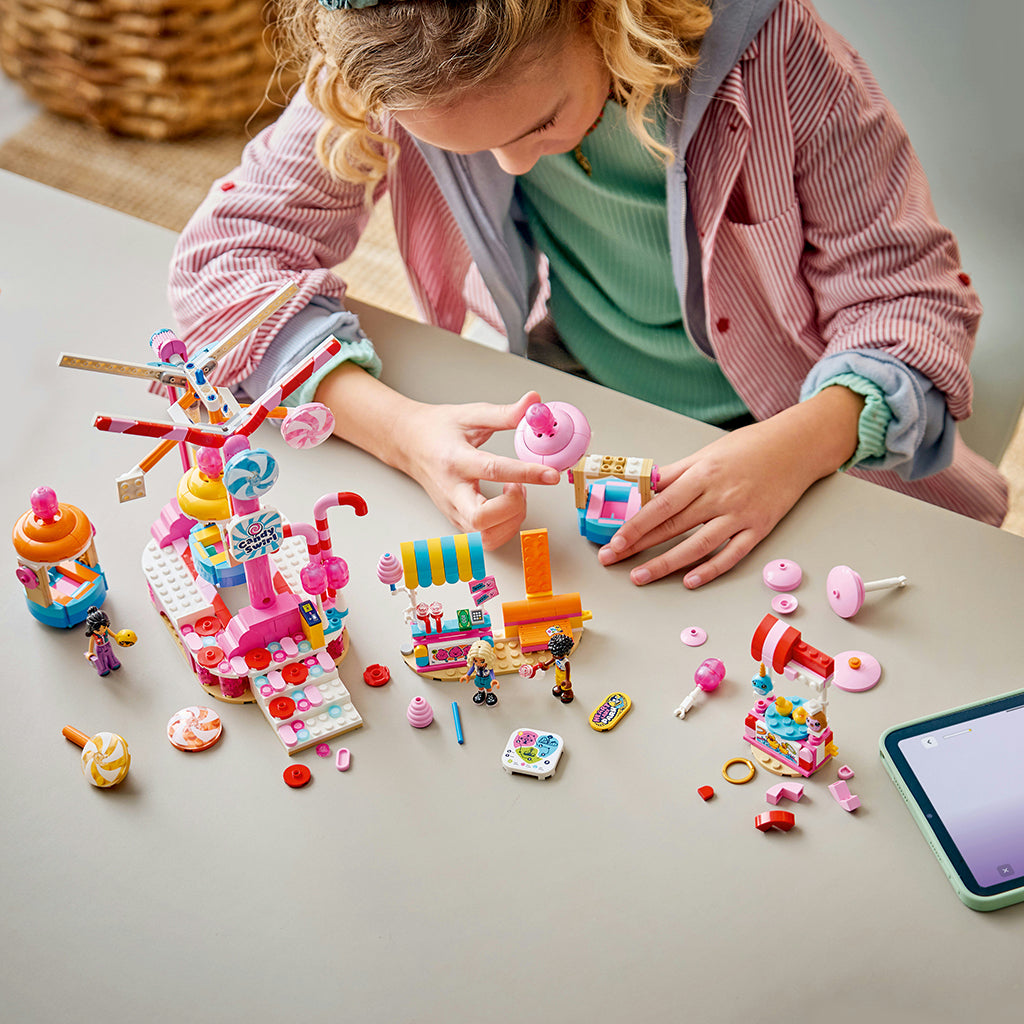 LEGO® Friends Godis- och cupcake-pariserhjul 42700