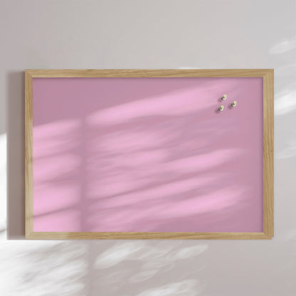 Opslagstavle m. egetræsramme, Bubblegum 62 x 42 cm