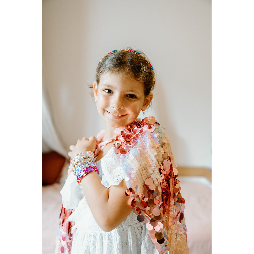 Great Pretenders cape, The 5&