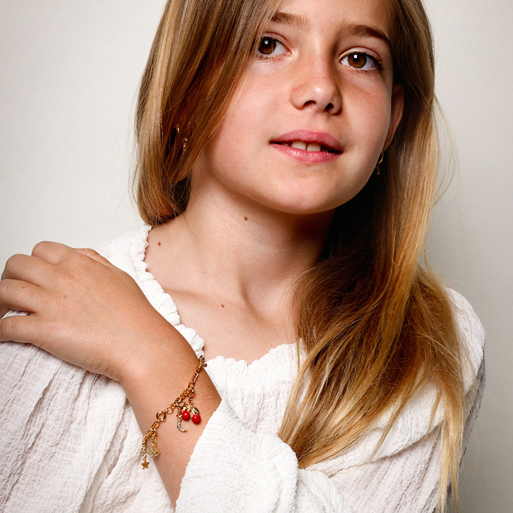 Me &amp; My Box, Charming Box