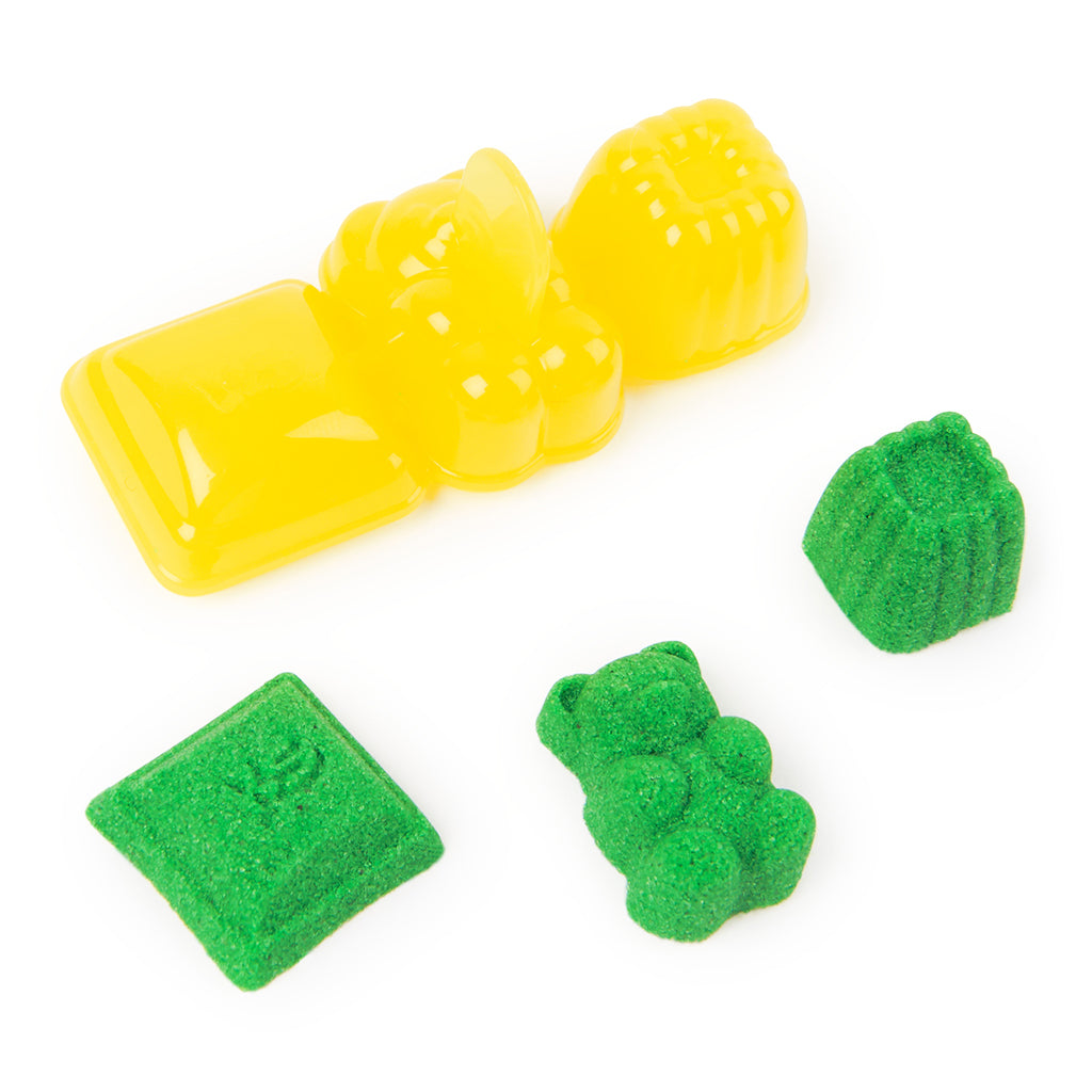 Kinetic Sand, Godispåse, 85 g och 1 form - 4 olika färger