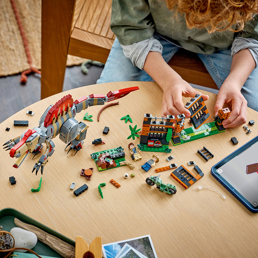LEGO® Jurassic World Spinosaurus-dinosaurieflykt