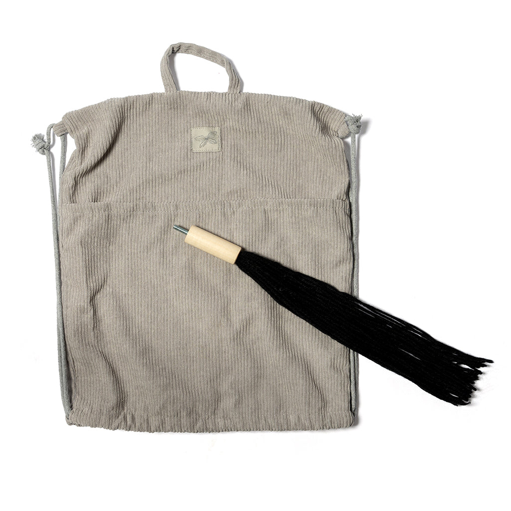 By Astrup Käpphäst med öppen mun och avtagbar svans, Brun