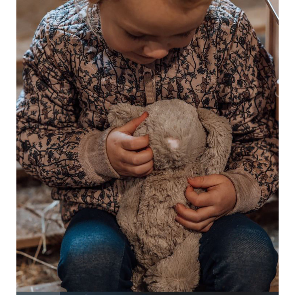 By Astrup plyschkanin med baby